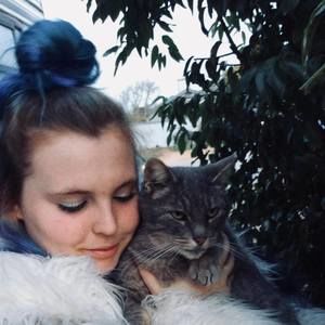 Meet your Posher, Erika